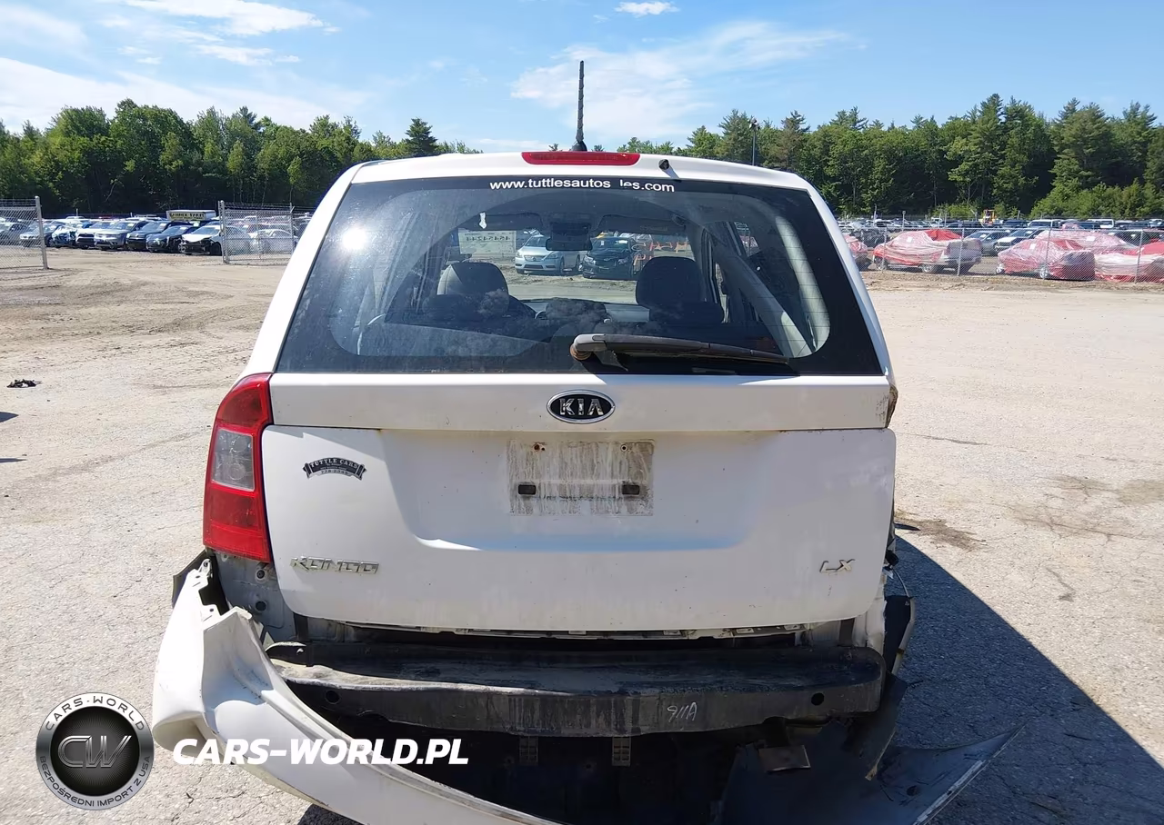 2007 Kia Rondo Lx VIN:KNAFG525477024537 - 17