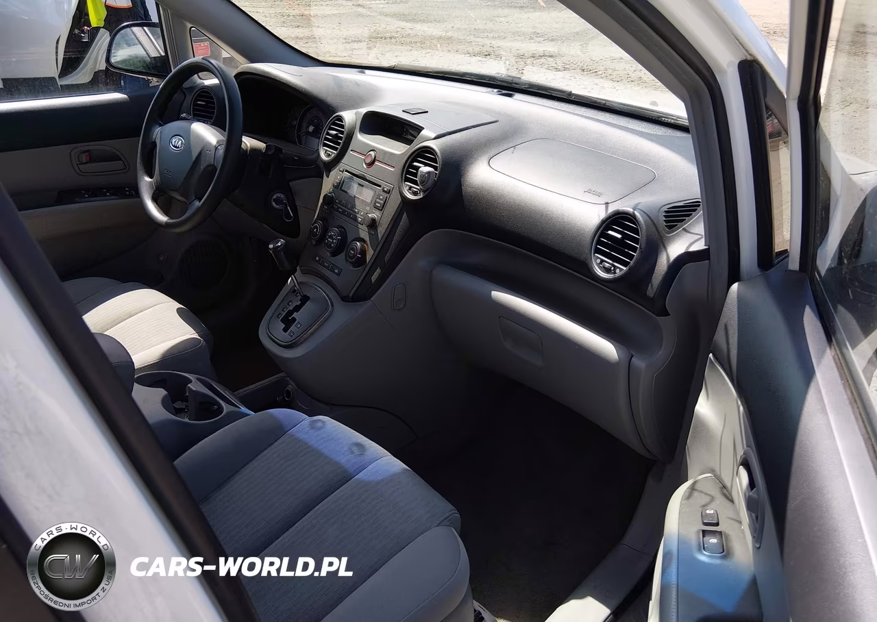 2007 Kia Rondo Lx VIN:KNAFG525477024537 - 5