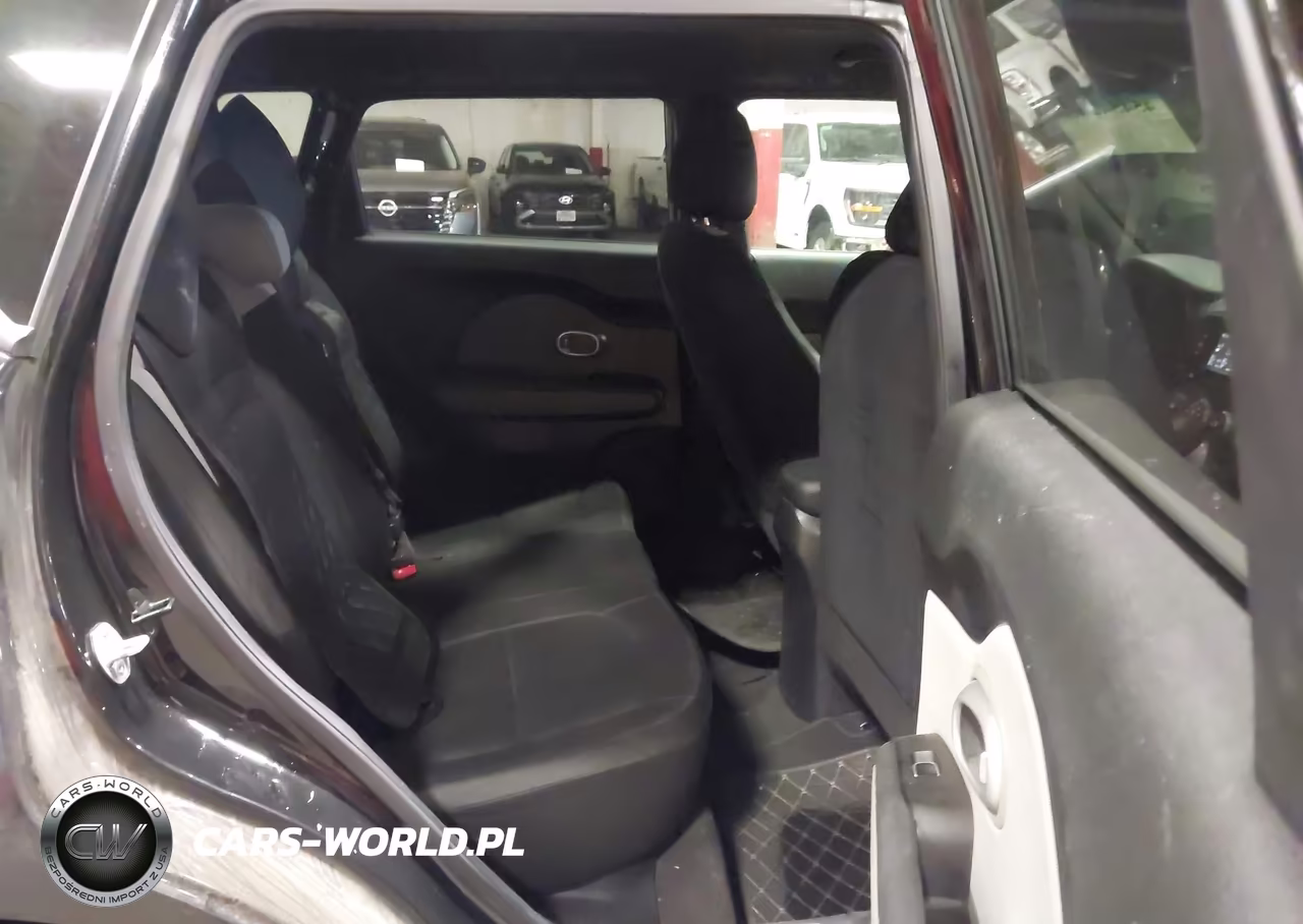 2018 Kia Soul VIN:KNDJN2A26J7899344 - 8