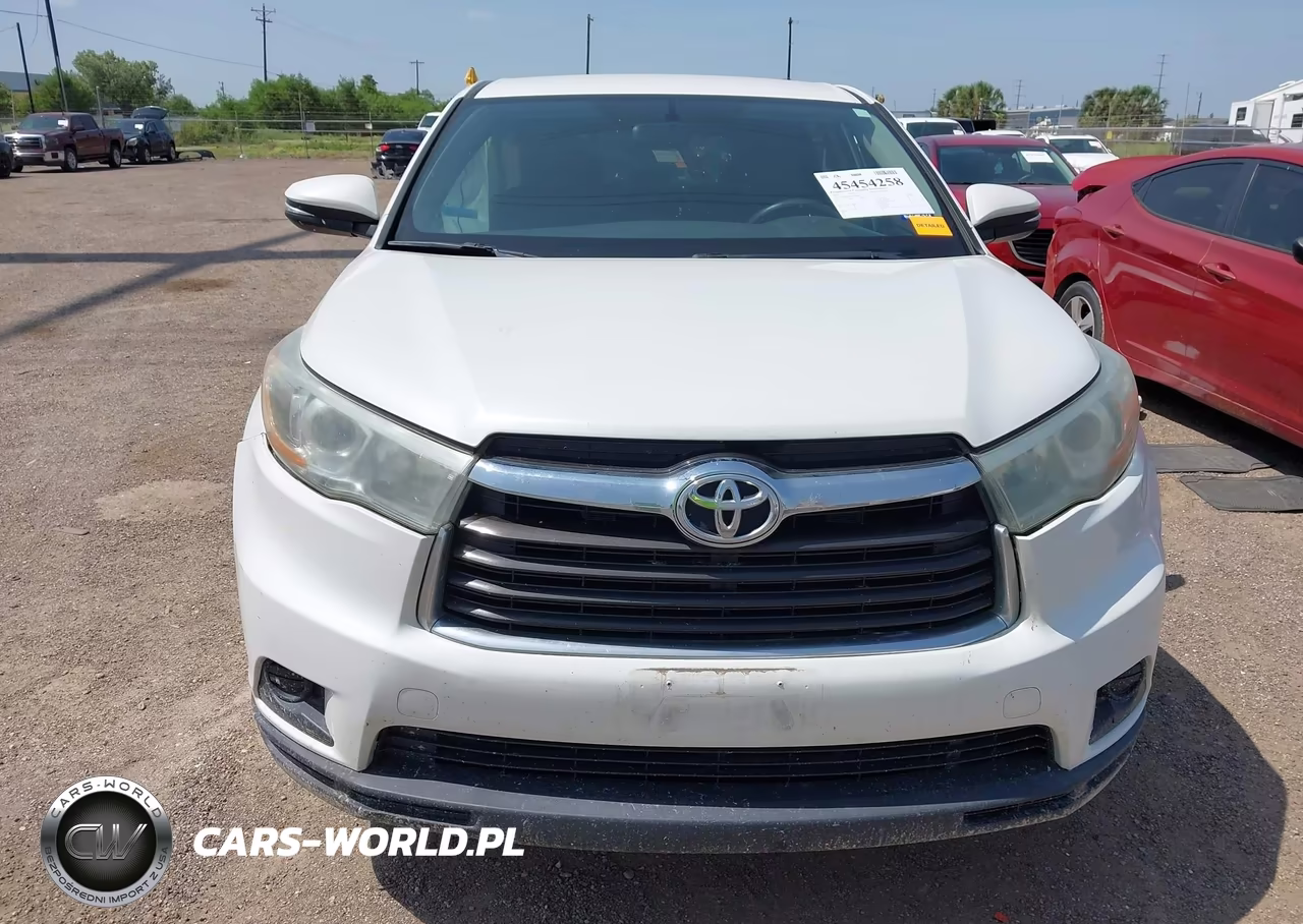 2016 Toyota Highlander Le V6 VIN:5TDBKRFH9GS256486 - 11