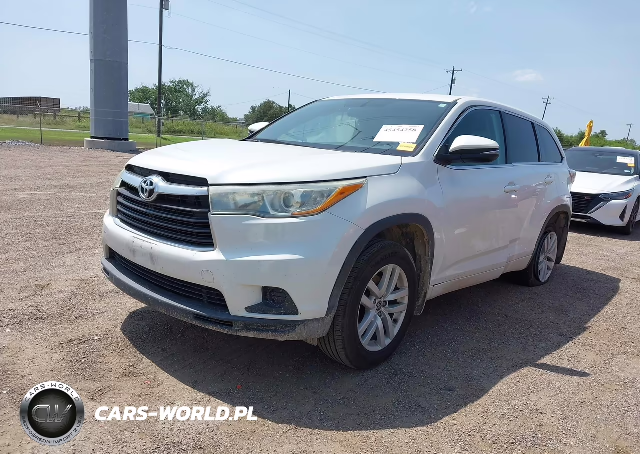 2016 Toyota Highlander Le V6 VIN:5TDBKRFH9GS256486 - 2