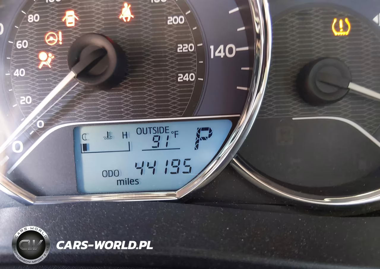 2016 Toyota Corolla L VIN:2T1BURHE2GC623072 - 15