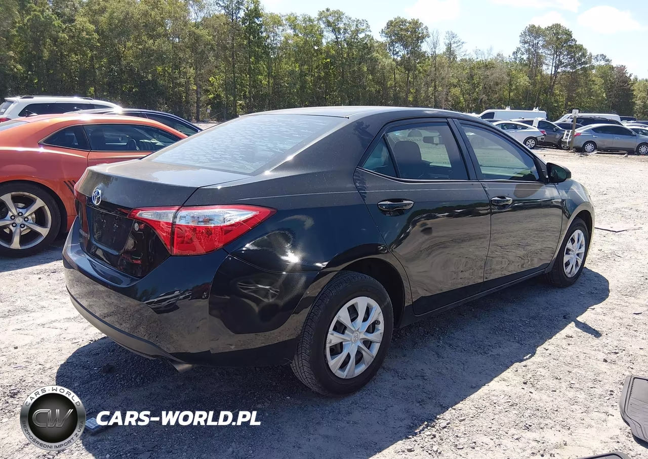 2016 Toyota Corolla L VIN:2T1BURHE2GC623072 - 4