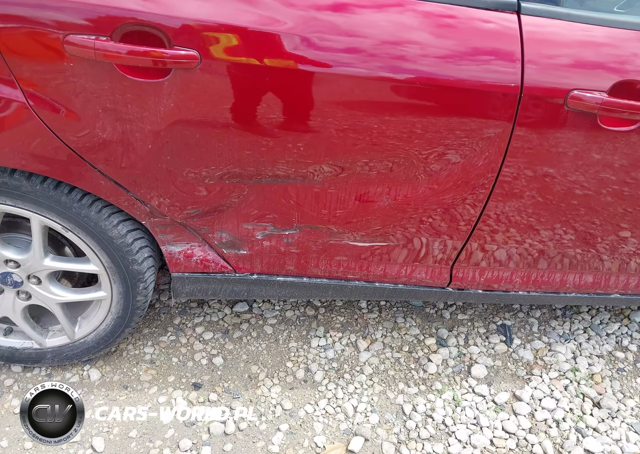 2015 Ford Focus Se VIN:1FADP3F20FL346330 - 12