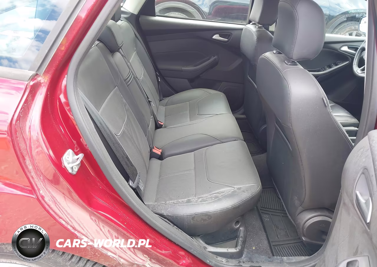 2015 Ford Focus Se VIN:1FADP3F20FL346330 - 8