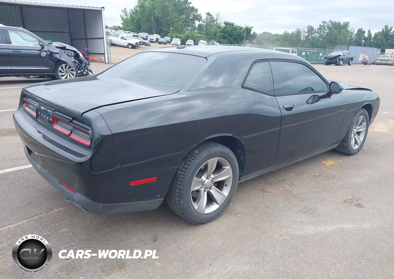 2015 Dodge Challenger Sxt VIN:2C3CDZAG9FH732797 - 4
