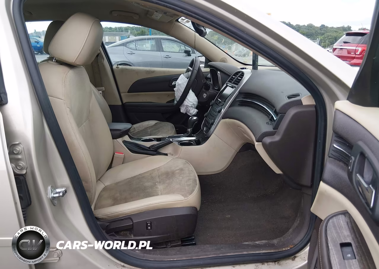 2015 Chevrolet Malibu 1Lt VIN:1G11C5SL7FF325419 - 5