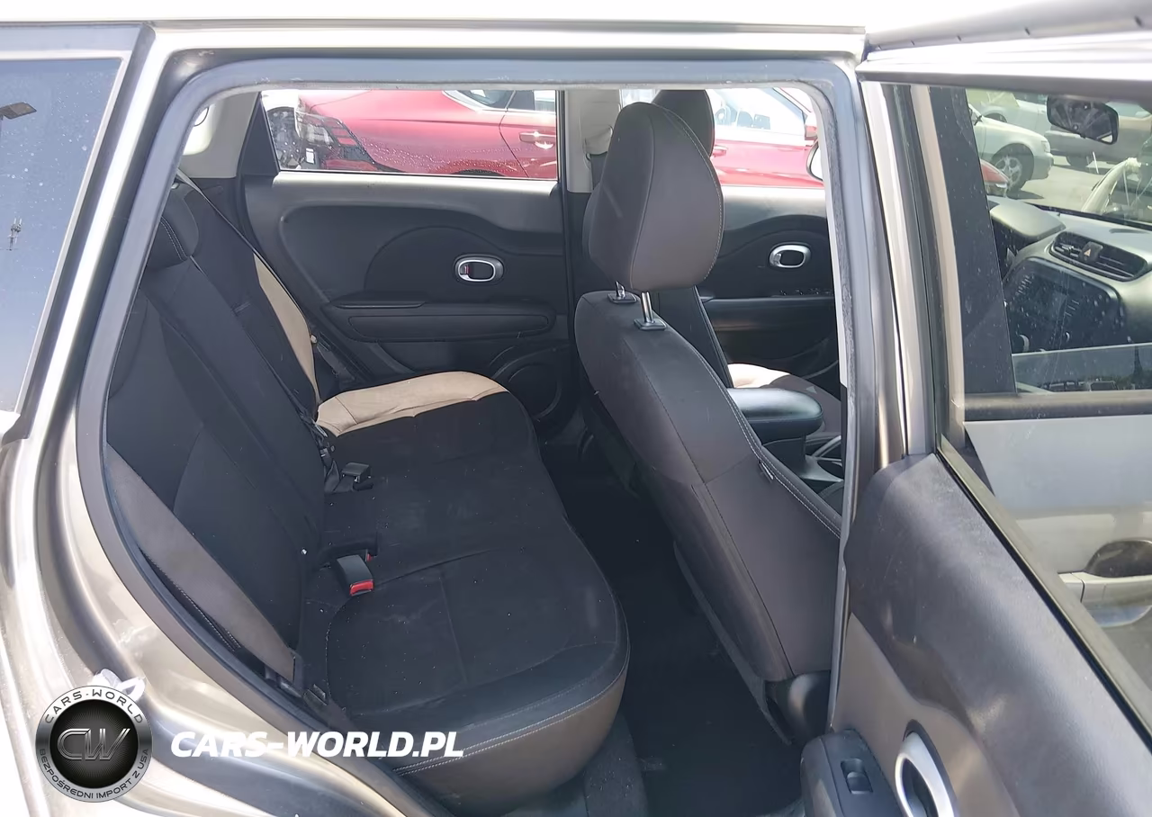 2016 Kia Soul VIN:KNDJN2A21G7392120 - 8