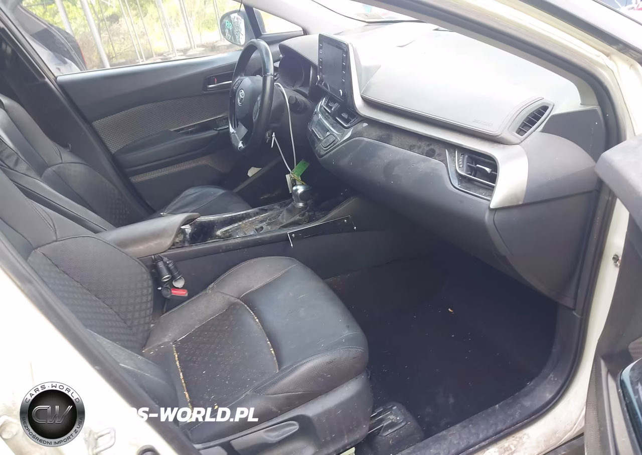 2021 Toyota C-Hr Limited VIN:NMTKHMBX5MR136564 - 5