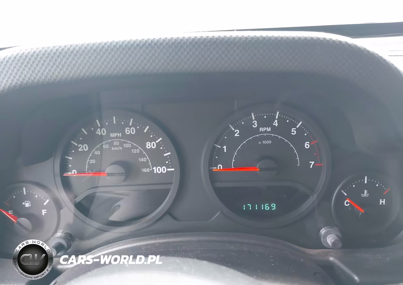 2009 Jeep Wrangler Unlimited X VIN:1J4GA39139L772166 - 7