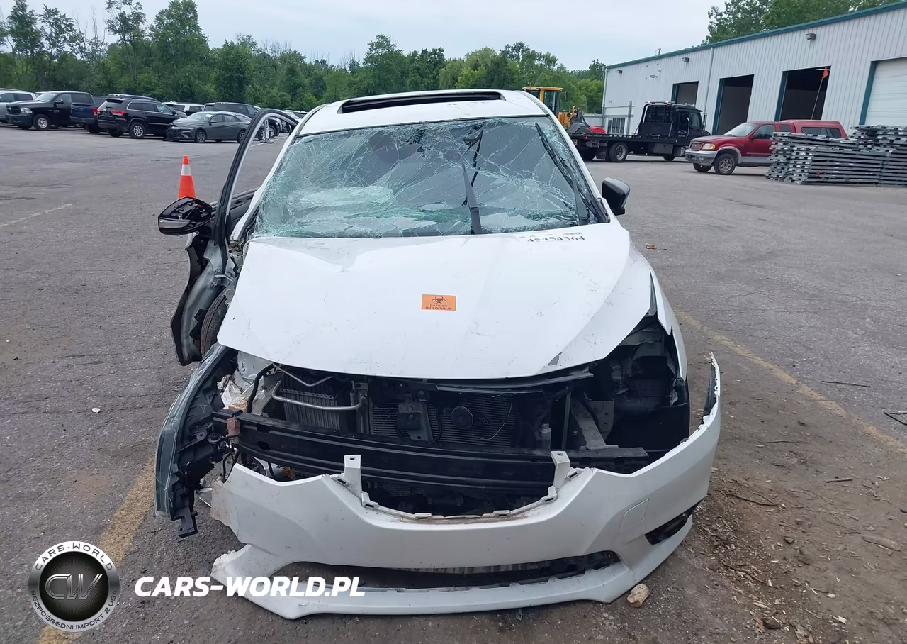 2018 Nissan Sentra Sr Turbo VIN:3N1CB7AP6JY233273 - 13