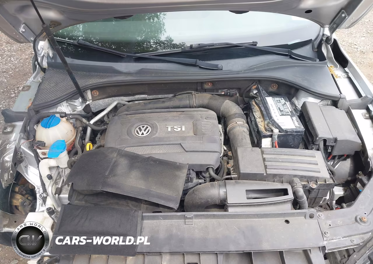2015 Volkswagen Passat 1.8T Se VIN:1VWBT7A39FC017577 - 10