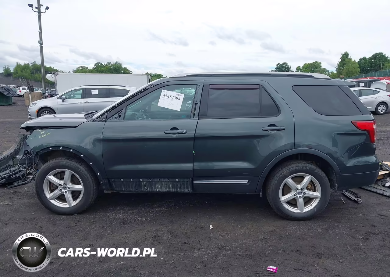 2016 Ford Explorer Xlt VIN:1FM5K8D89GGB25235 - 14