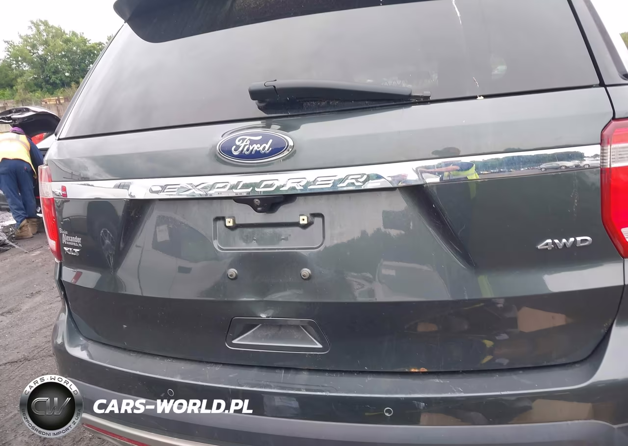 2016 Ford Explorer Xlt VIN:1FM5K8D89GGB25235 - 19