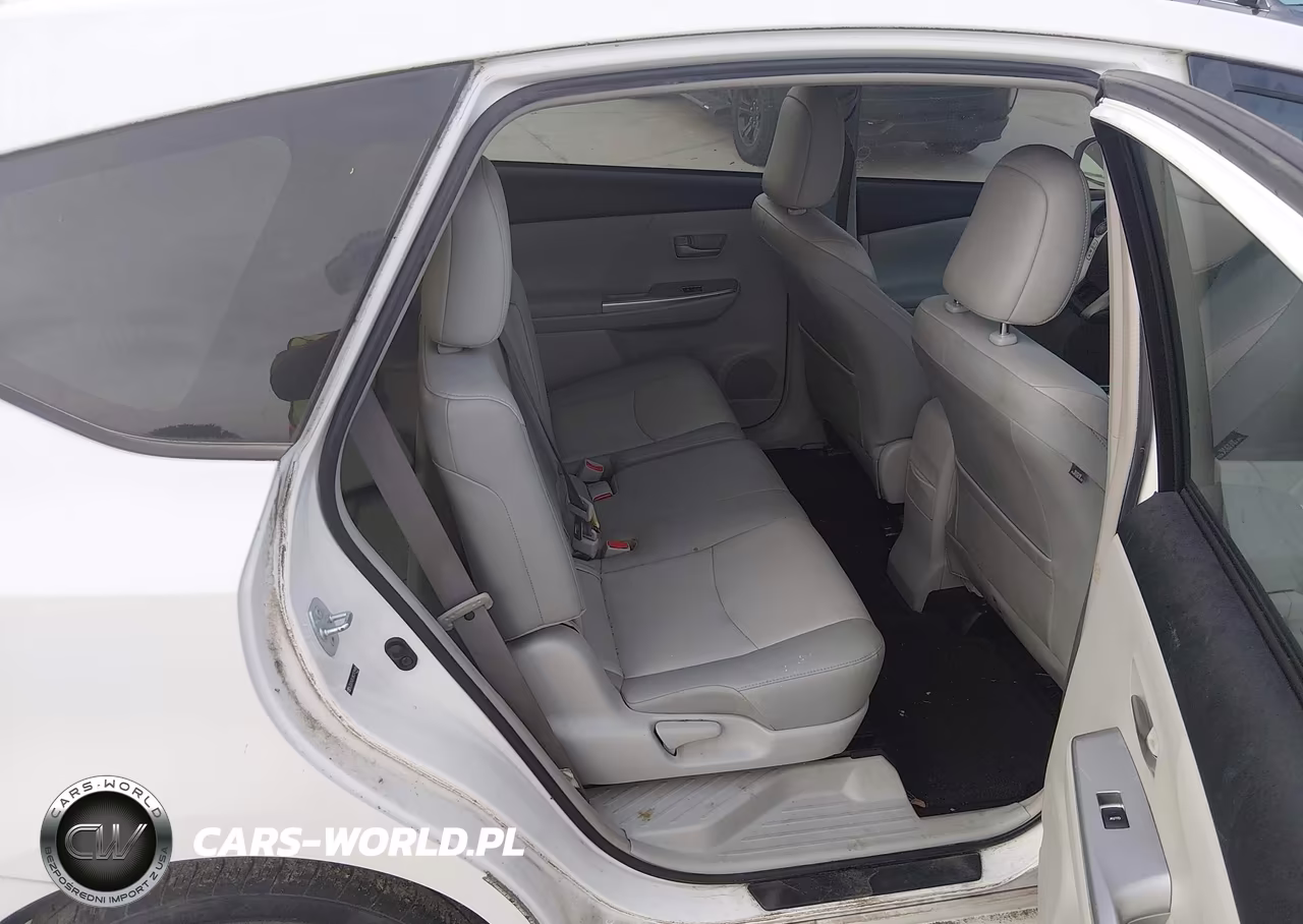 2012 Toyota Prius V Five VIN:JTDZN3EU8C3139446 - 8