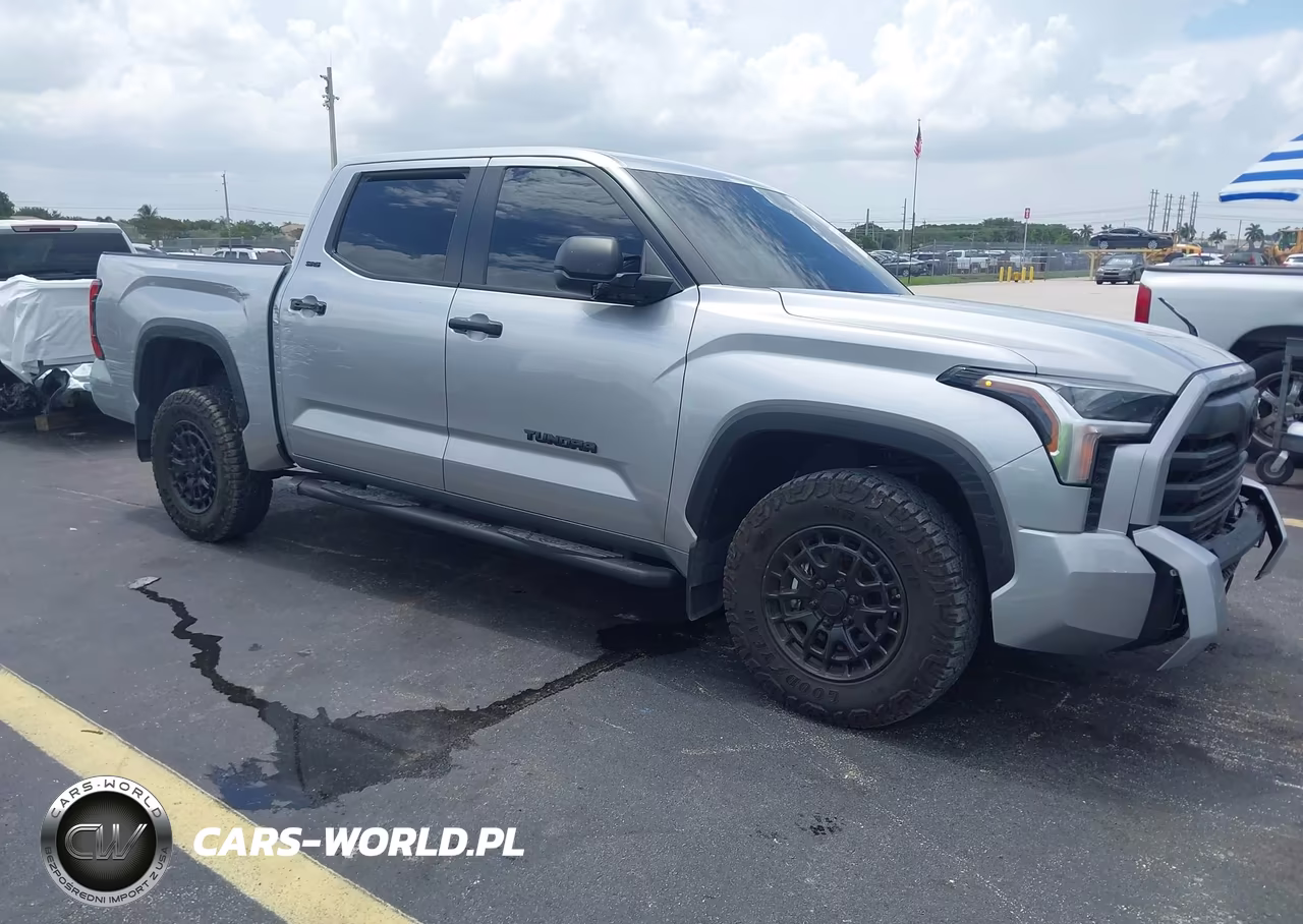 2025 Toyota Tundra Sr5 – zdjęcie 1 z 16