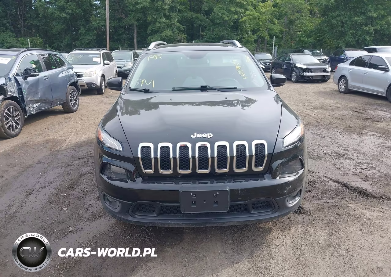 2017 Jeep Cherokee Latitude VIN:1C4PJLCB6HW540830 - 12