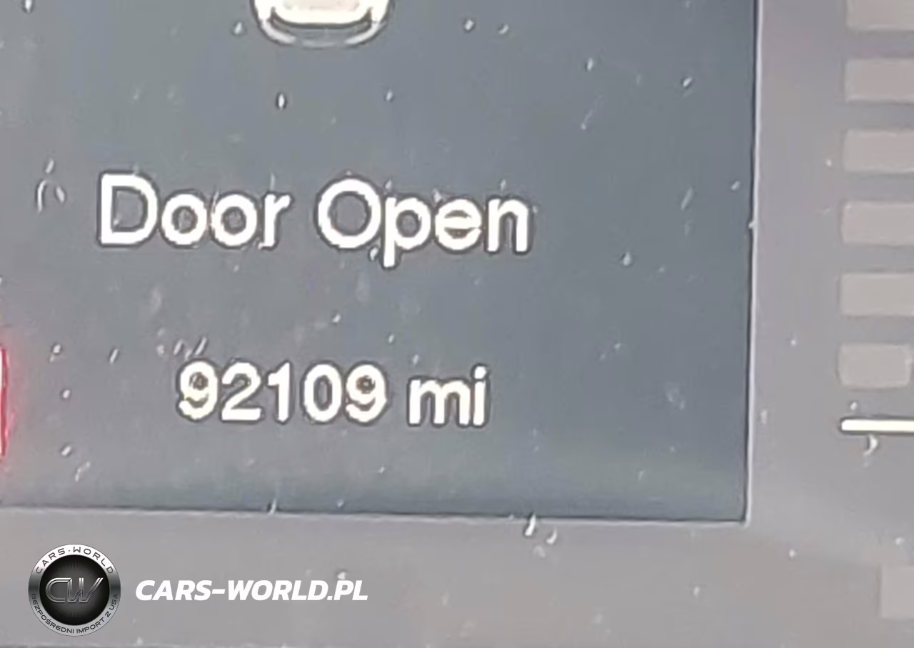 2017 Jeep Cherokee Latitude VIN:1C4PJLCB6HW540830 - 15