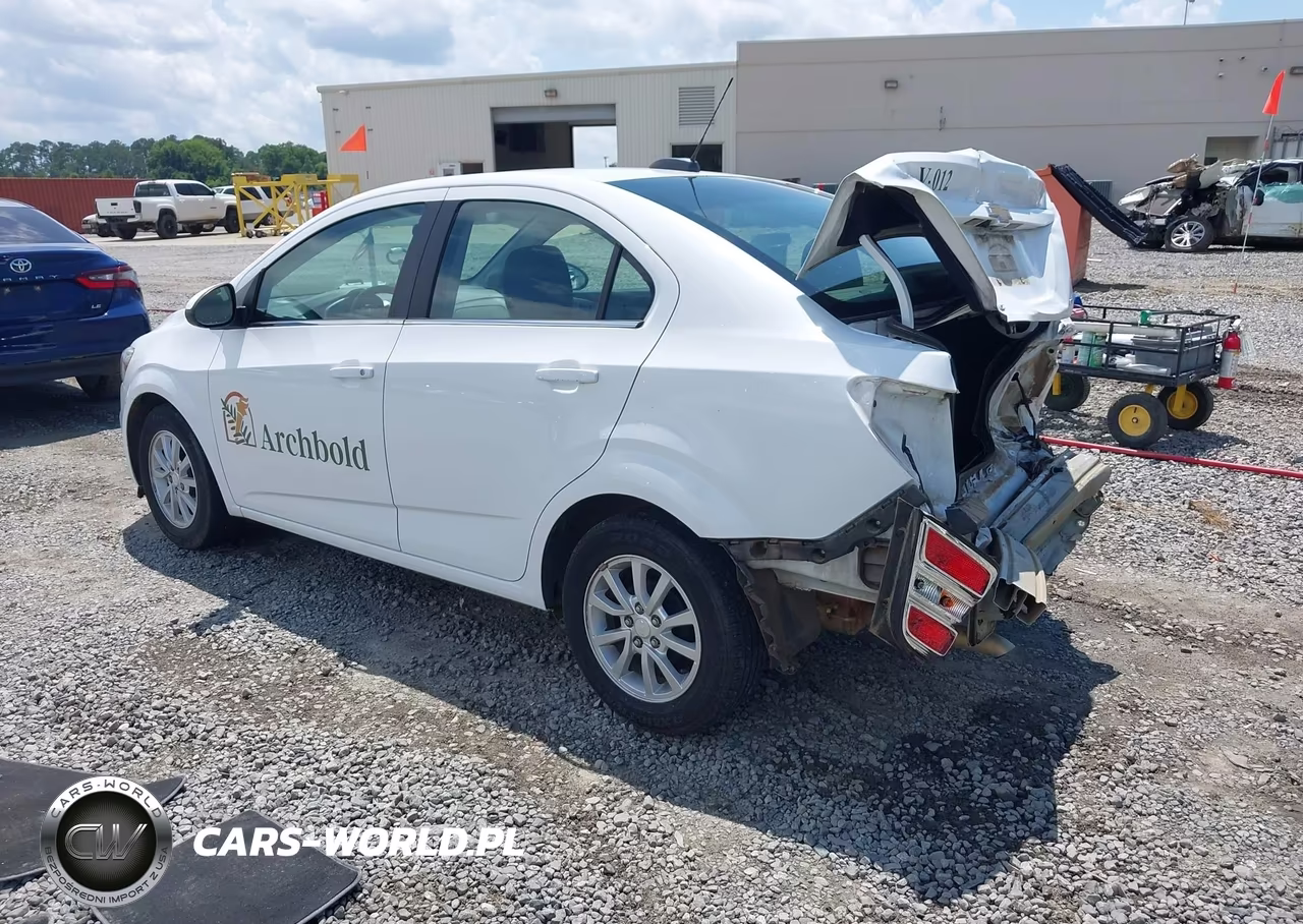 2020 Chevrolet Sonic Fwd Lt VIN:1G1JD5SB8L4115181 - 3