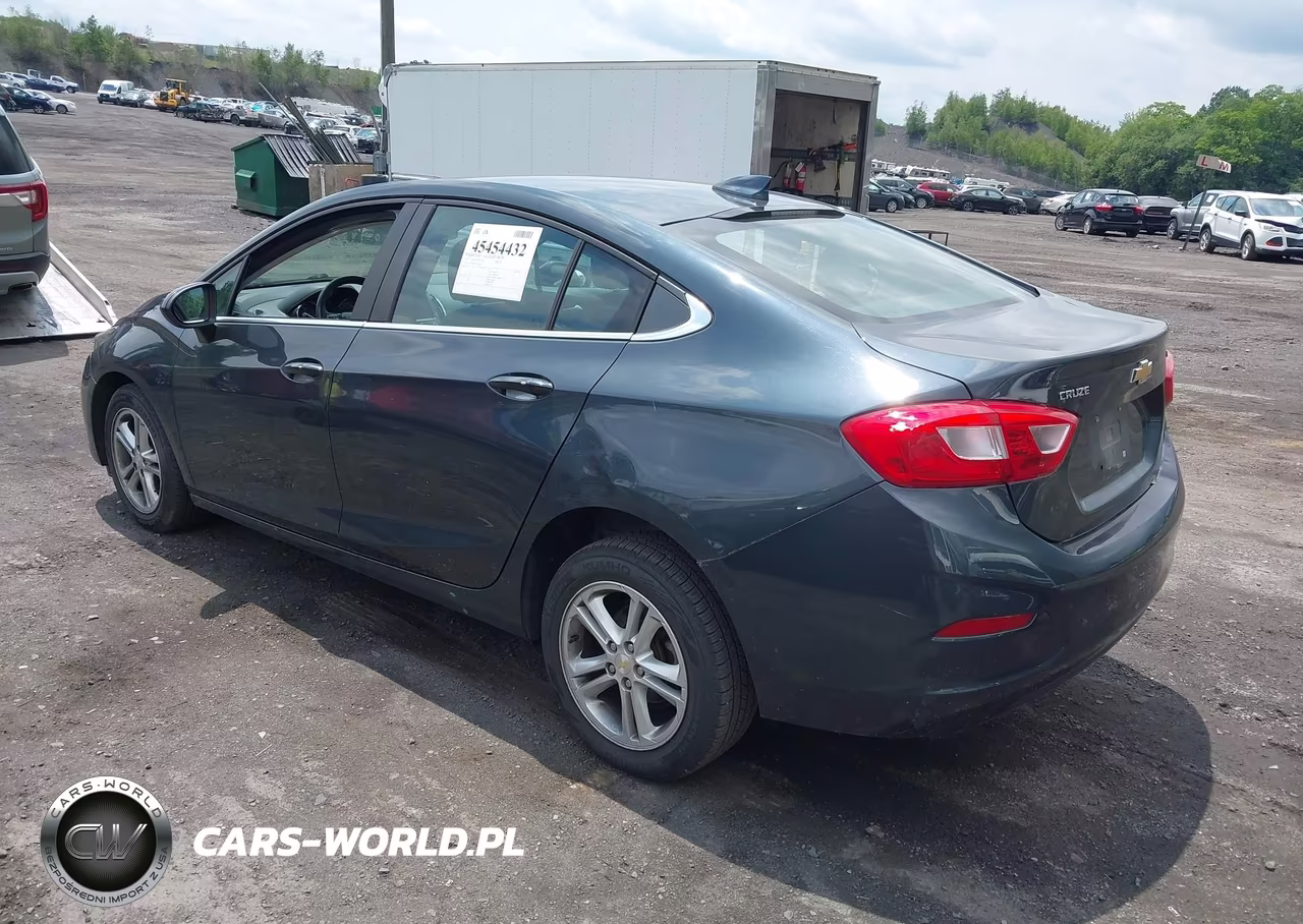 2017 Chevrolet Cruze Lt Auto VIN:3G1BE5SM3HS559675 - 3