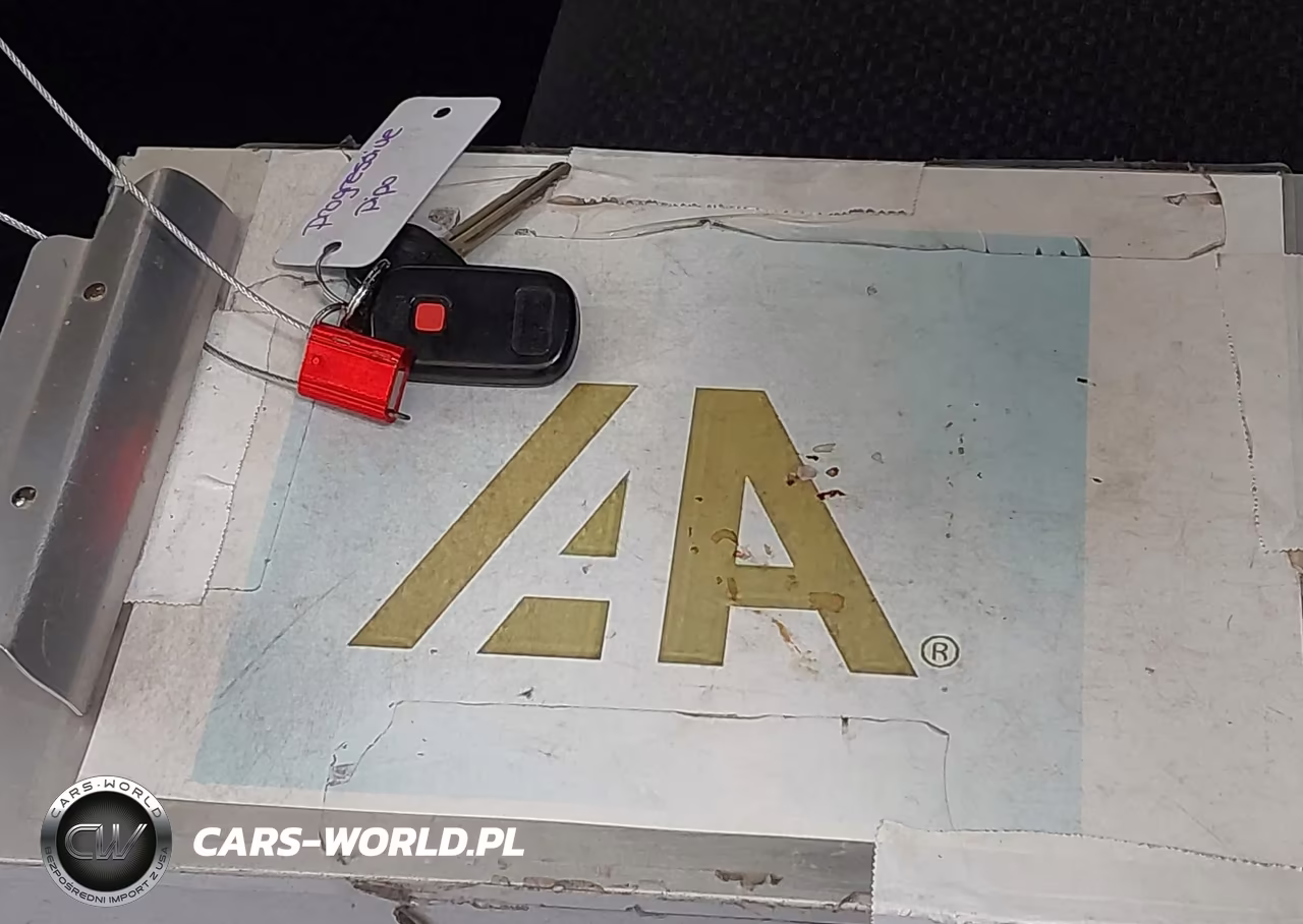 2004 Toyota Corolla S VIN:1NXBR32E04Z200511 - 11