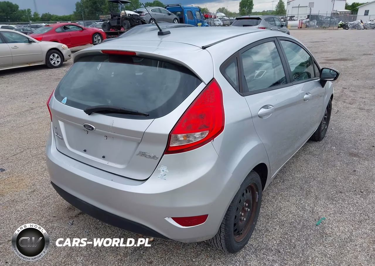 2012 Ford Fiesta Se VIN:3FADP4EJ5CM207903 - 4