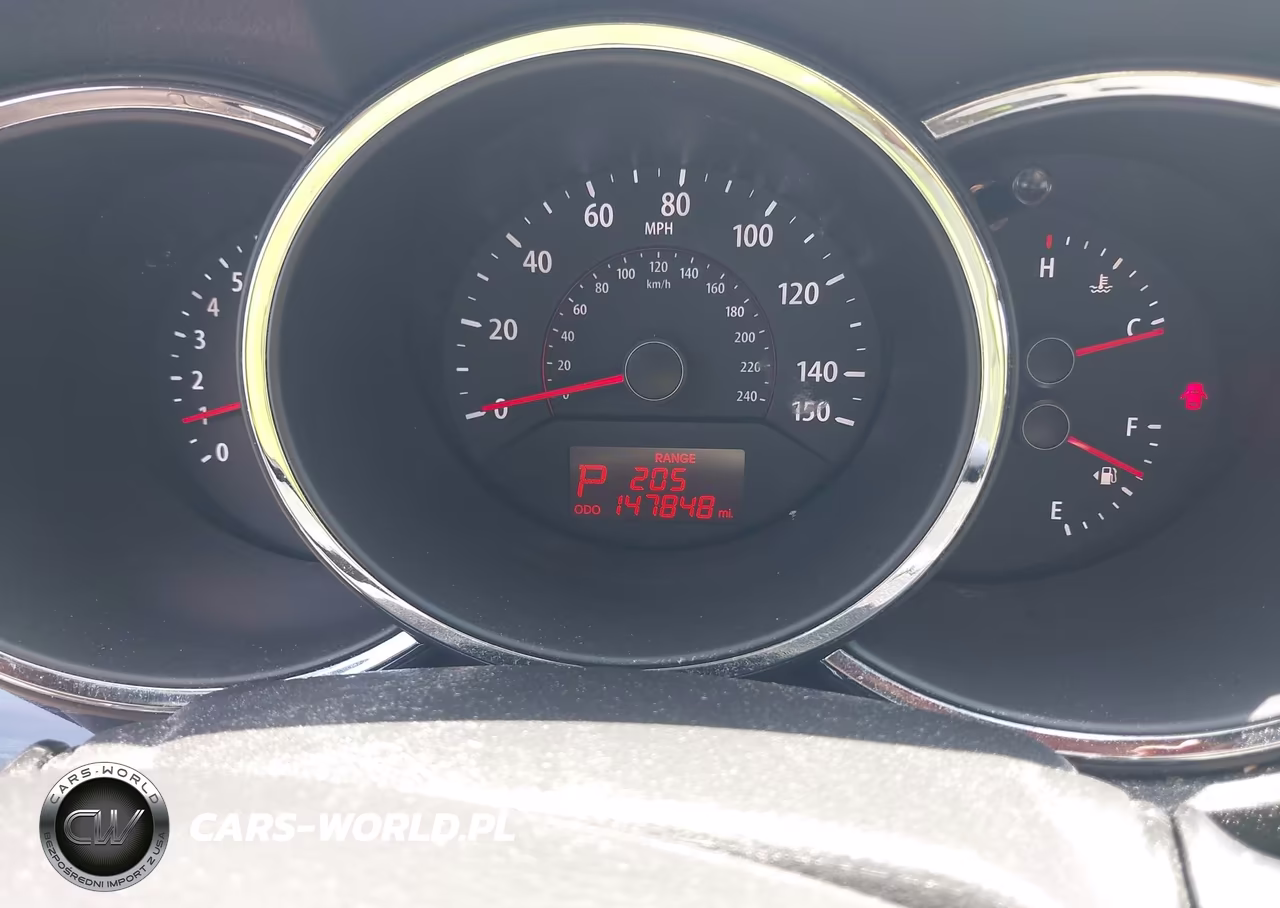 2012 Kia Sorento Lx VIN:5XYKT3A63CG203032 - 7