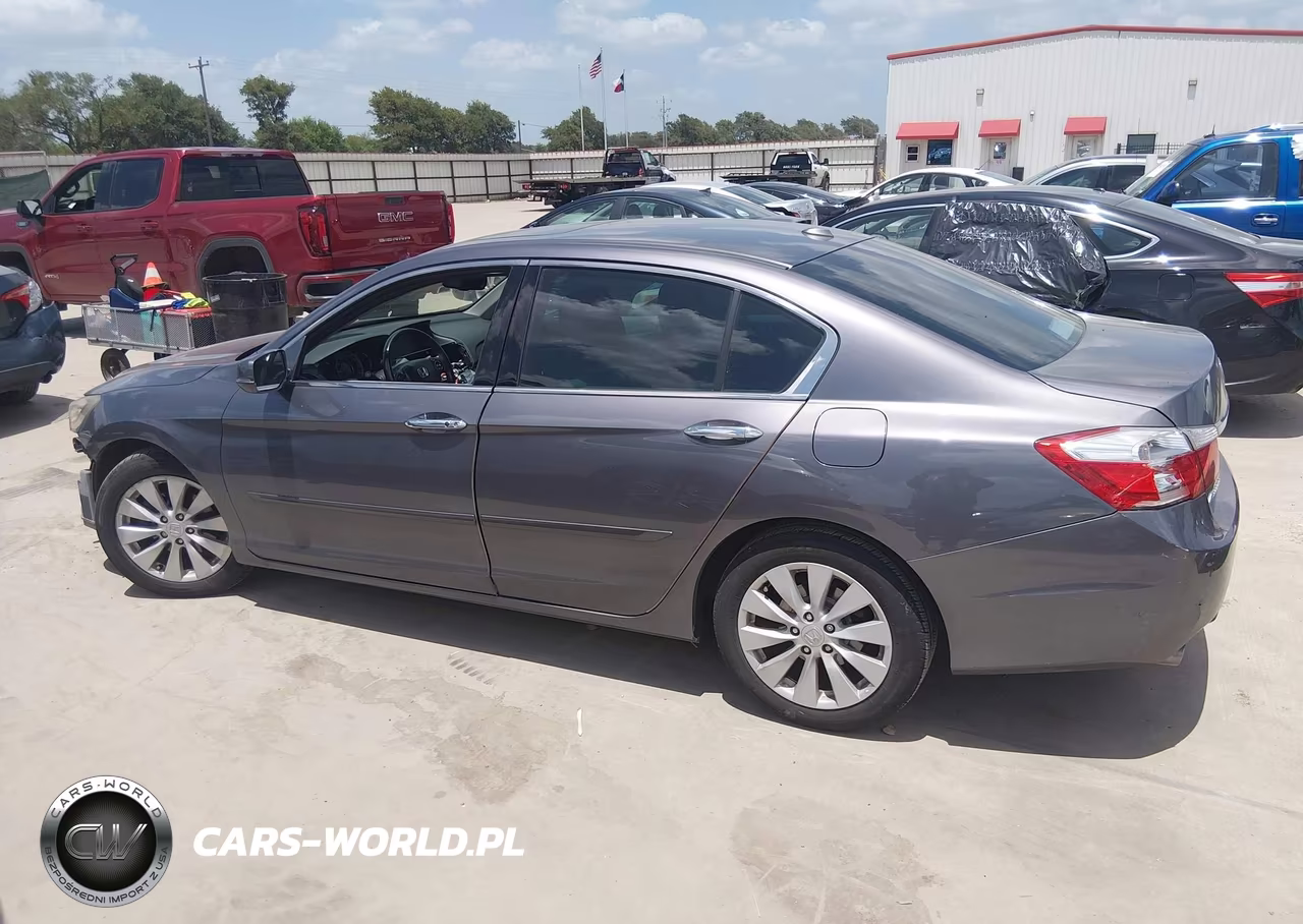 2014 Honda Accord Touring VIN:1HGCR3F91EA037796 - 15