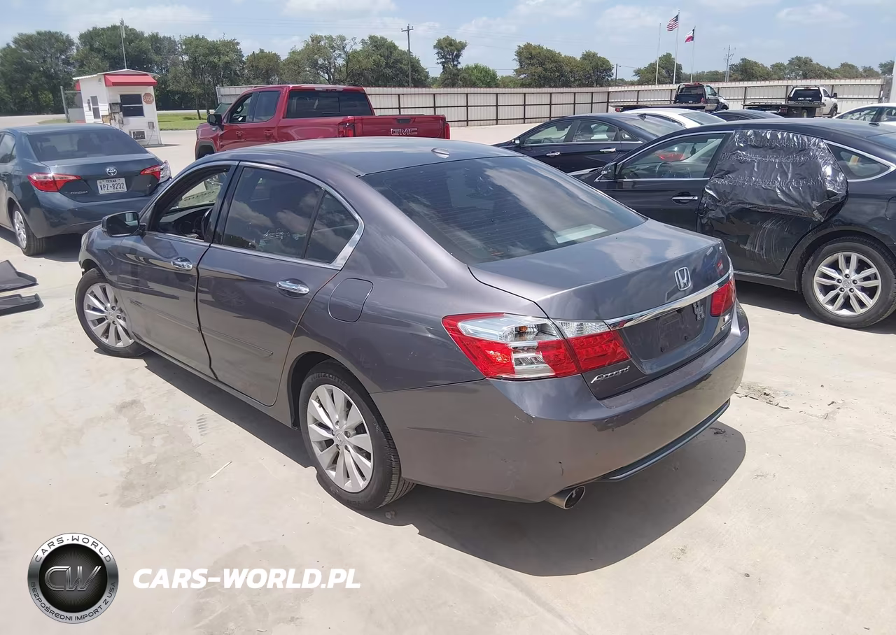 2014 Honda Accord Touring VIN:1HGCR3F91EA037796 - 3