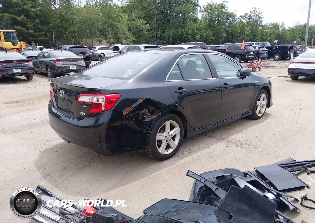 2014 Toyota Camry Hybrid Se Limited Edition VIN:4T1BD1FK9EU133525 - 4