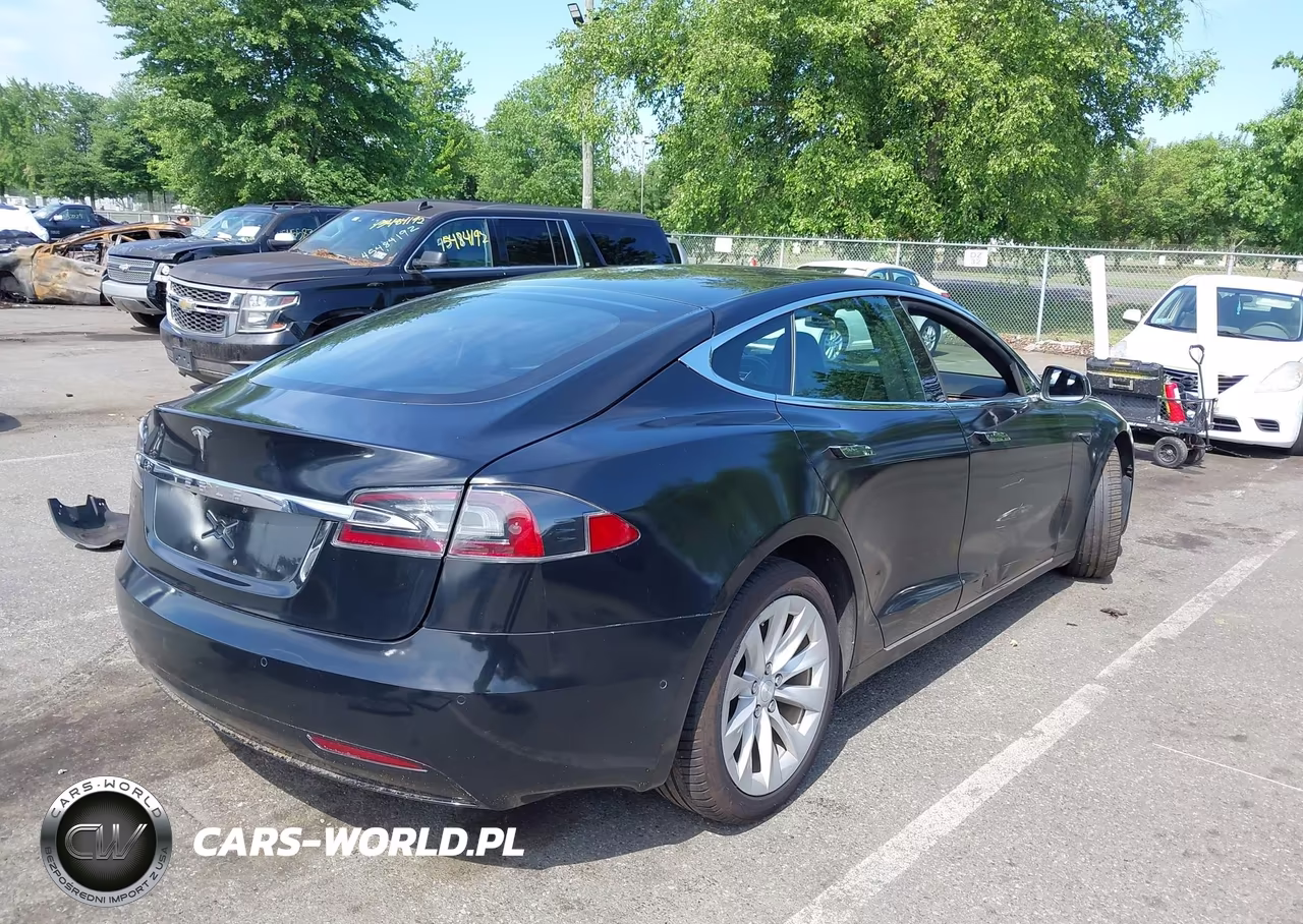 2018 Tesla Model S 100D-75D-P100D VIN:5YJSA1E26JF253364 - 4