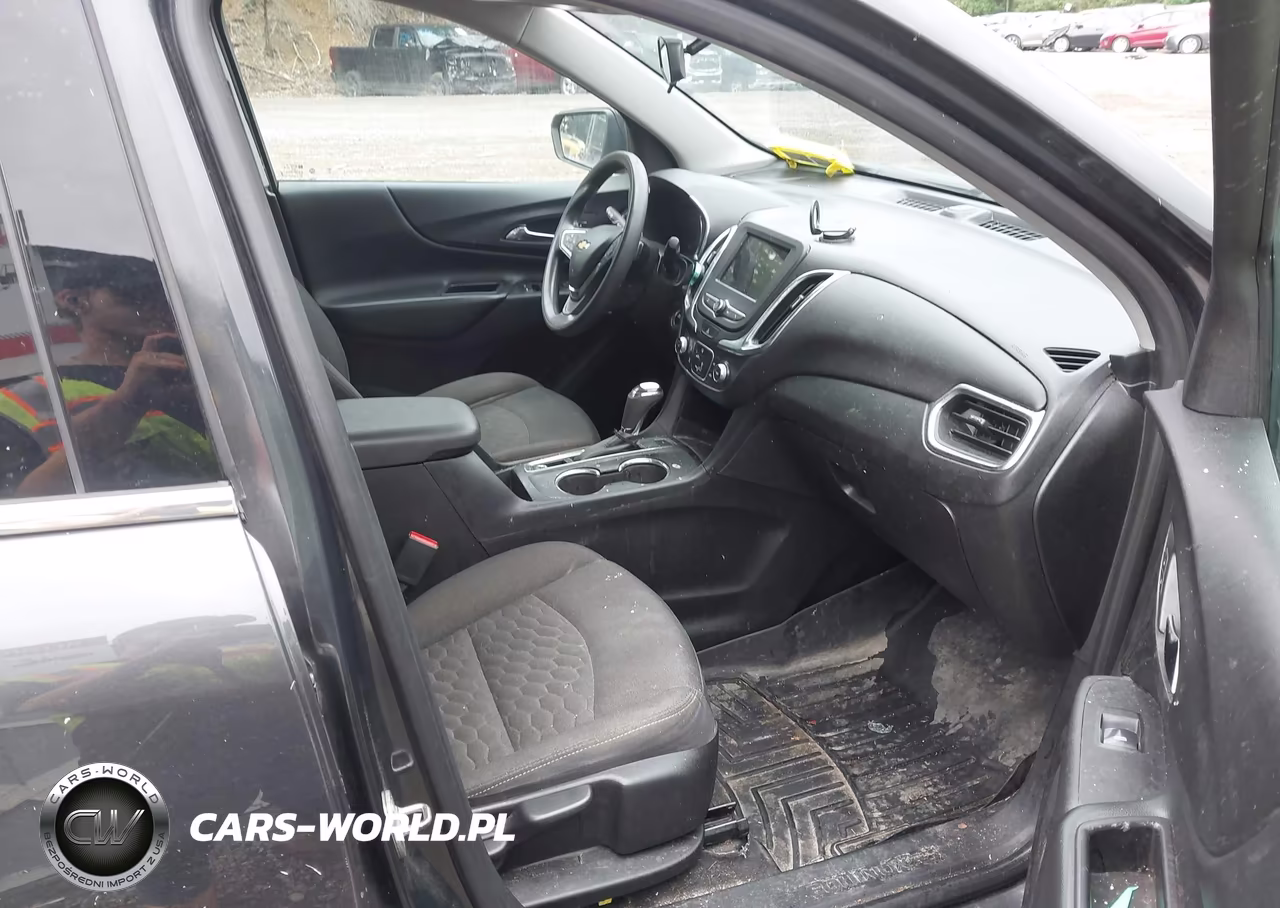 2019 Chevrolet Equinox Lt VIN:2GNAXUEV6K6175561 - 5