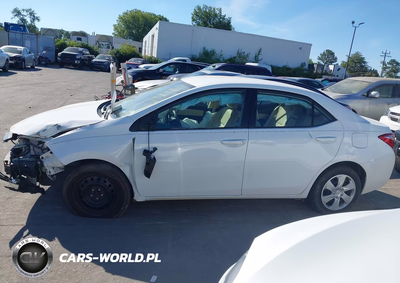 2017 Toyota Corolla Le VIN:2T1BURHE2HC875860 - 14