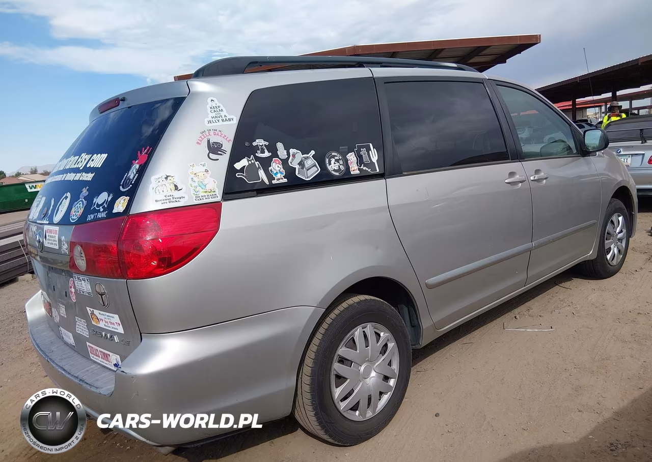 2006 Toyota Sienna Le VIN:5TDZA23C06S453174 - 4