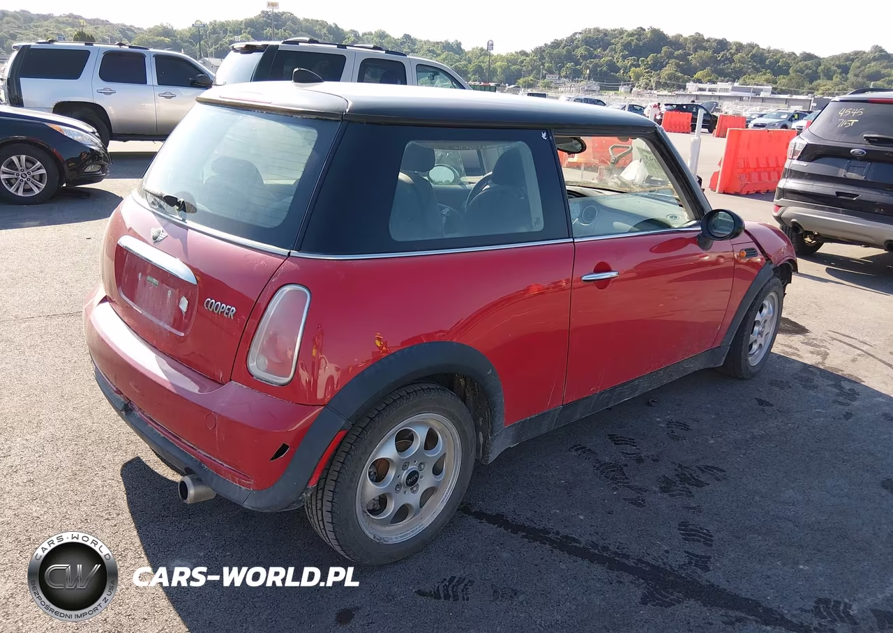 2005 Mini Cooper VIN:WMWRC33525TK60118 - 4
