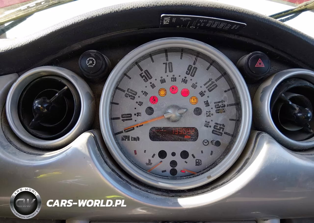 2005 Mini Cooper VIN:WMWRC33525TK60118 - 7