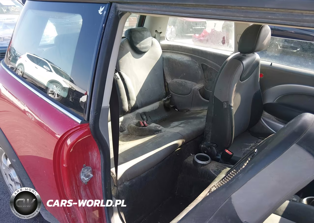 2005 Mini Cooper VIN:WMWRC33525TK60118 - 8