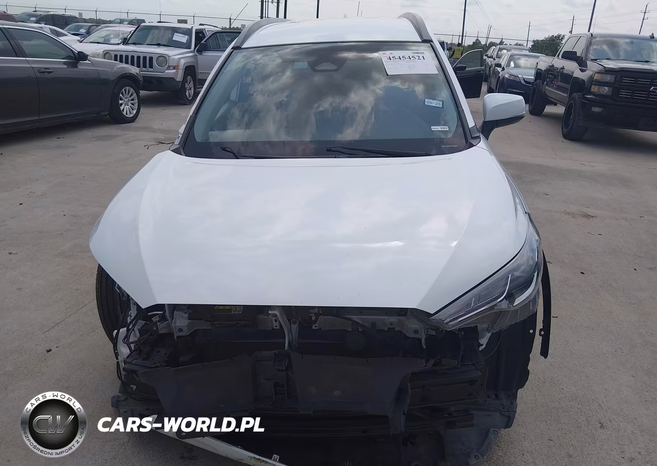 2023 Toyota Corolla Cross Le VIN:7MUCAAAG7PV059927 - 12