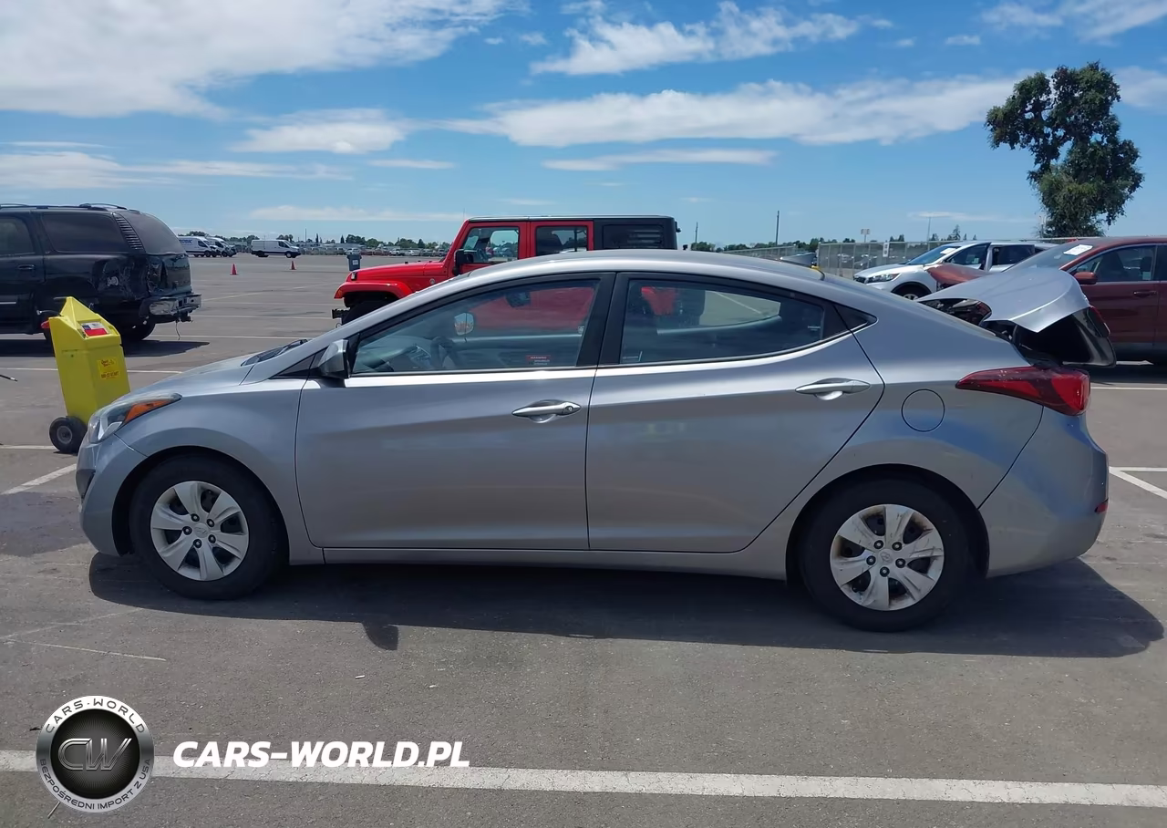 2016 Hyundai Elantra Se VIN:5NPDH4AE5GH698954 - 15