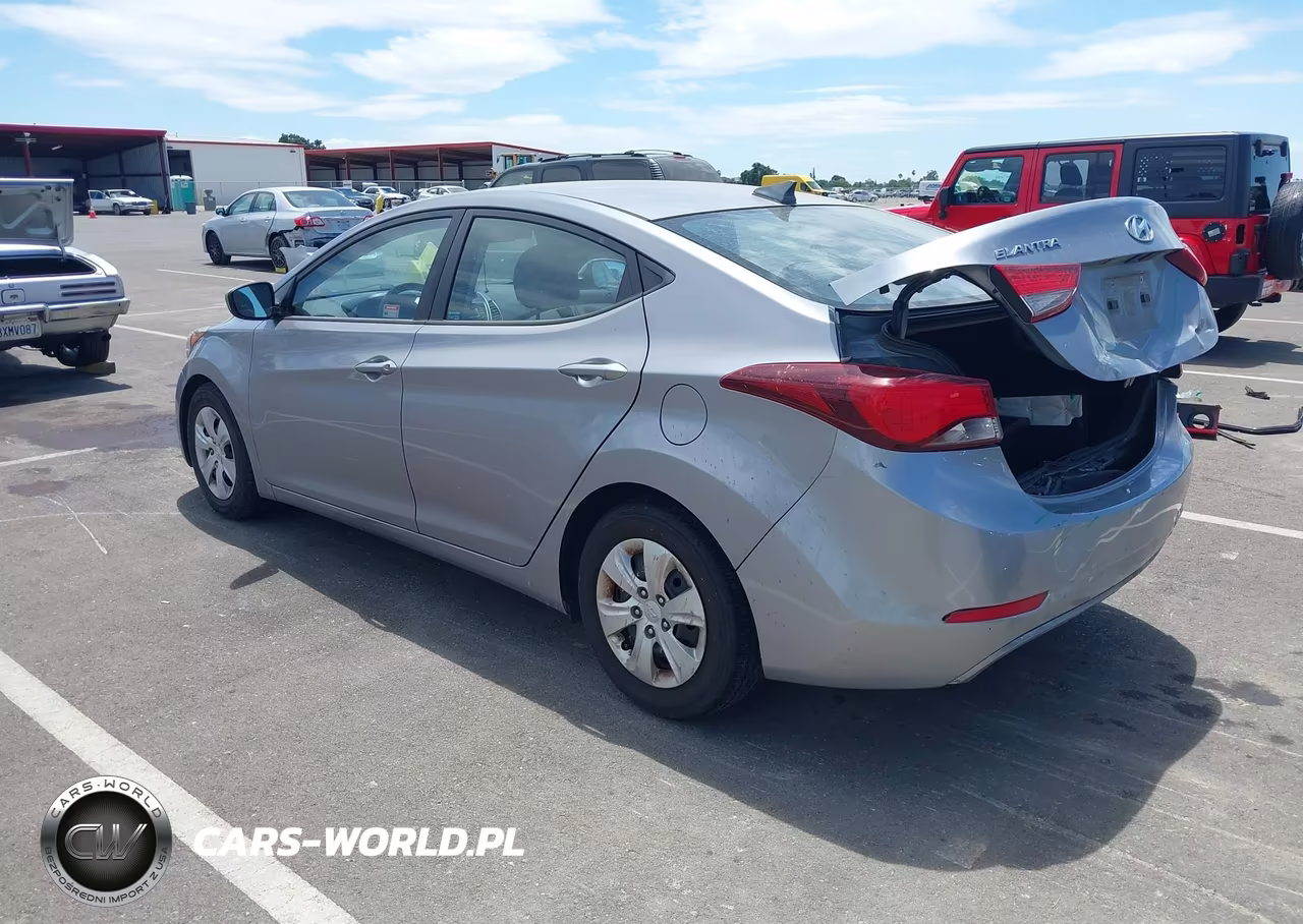 2016 Hyundai Elantra Se VIN:5NPDH4AE5GH698954 - 3