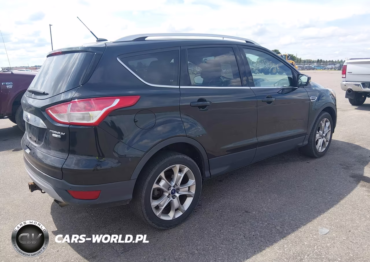 2015 Ford Escape Titanium VIN:1FMCU9J97FUA07317 - 4