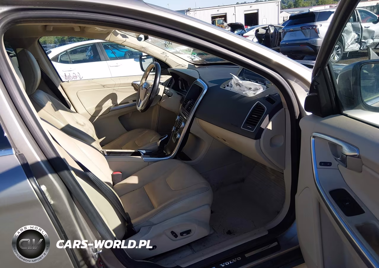 2016 Volvo Xc60 T5 Premier VIN:YV4612RK2G2805498 - 5