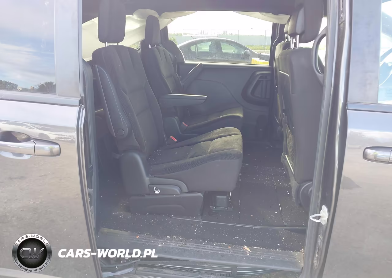 DODGE GRAND CARA VIN:2C4RDGBG7KR787617 - 8