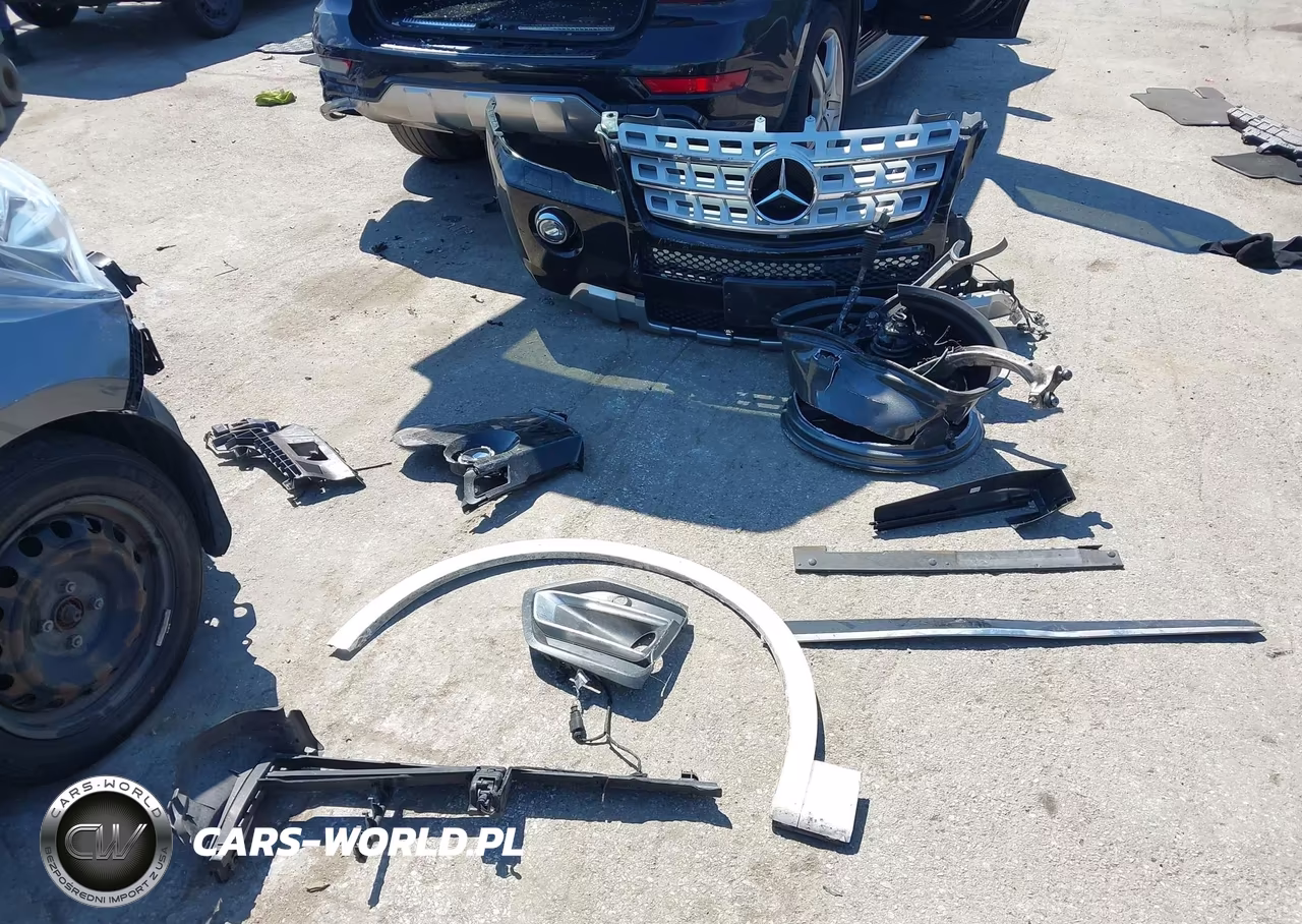 2010 Mercedes-Benz Ml 550 4Matic VIN:4JGBB7CB2AA588631 - 12