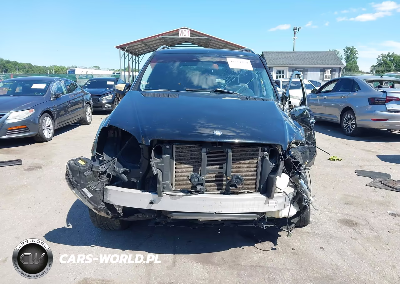 2010 Mercedes-Benz Ml 550 4Matic VIN:4JGBB7CB2AA588631 - 13
