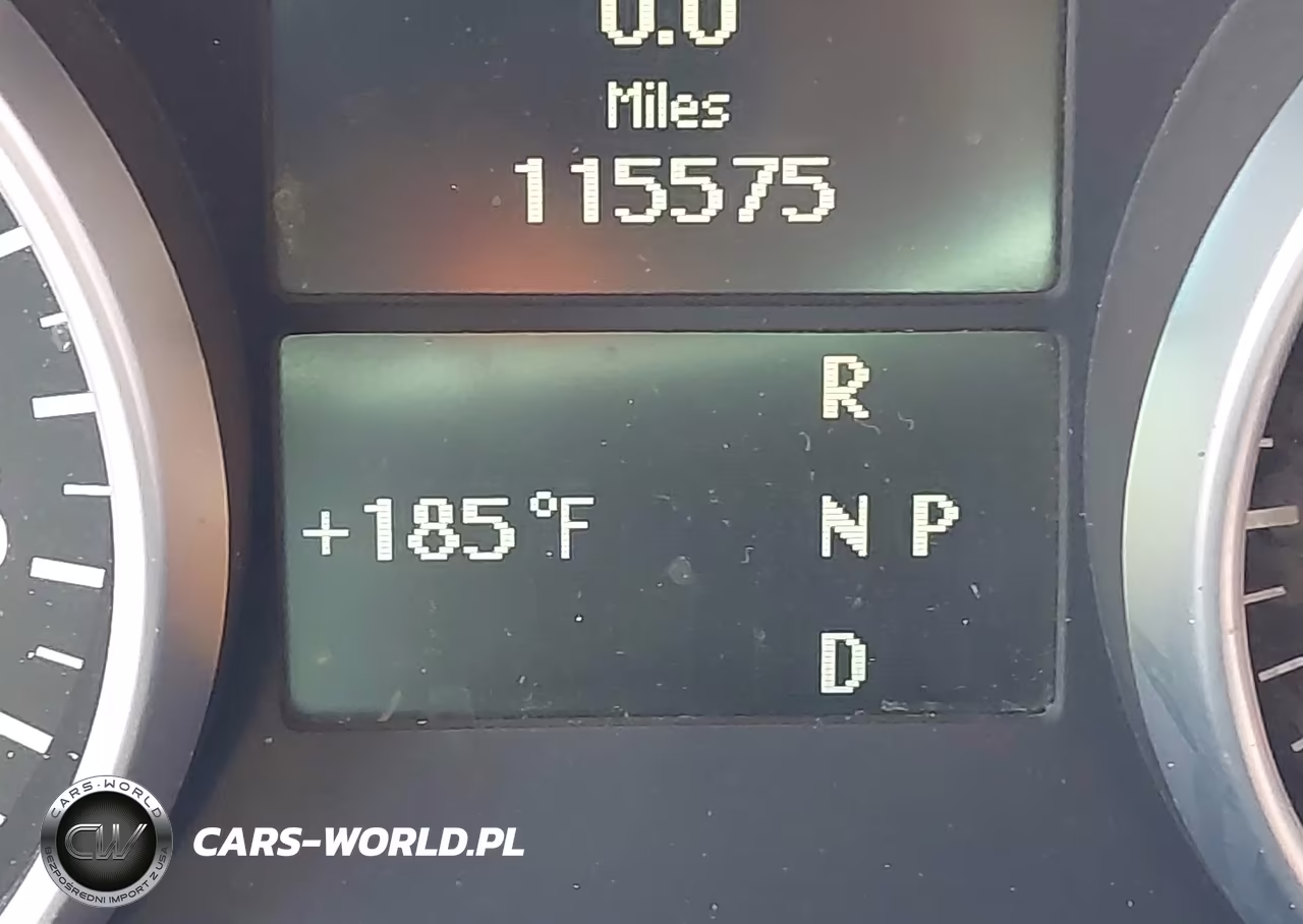 2010 Mercedes-Benz Ml 550 4Matic VIN:4JGBB7CB2AA588631 - 16