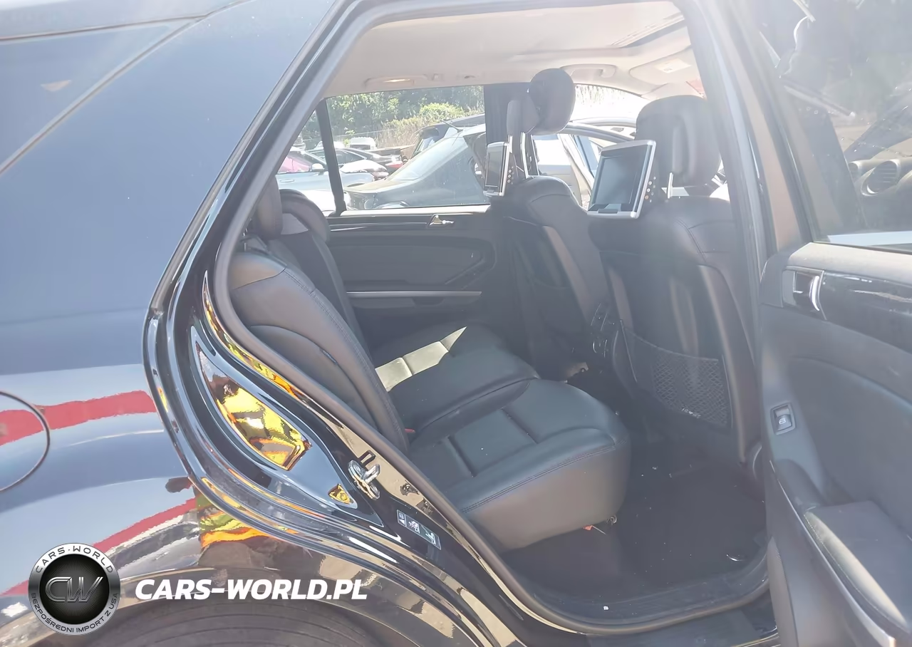 2010 Mercedes-Benz Ml 550 4Matic VIN:4JGBB7CB2AA588631 - 8