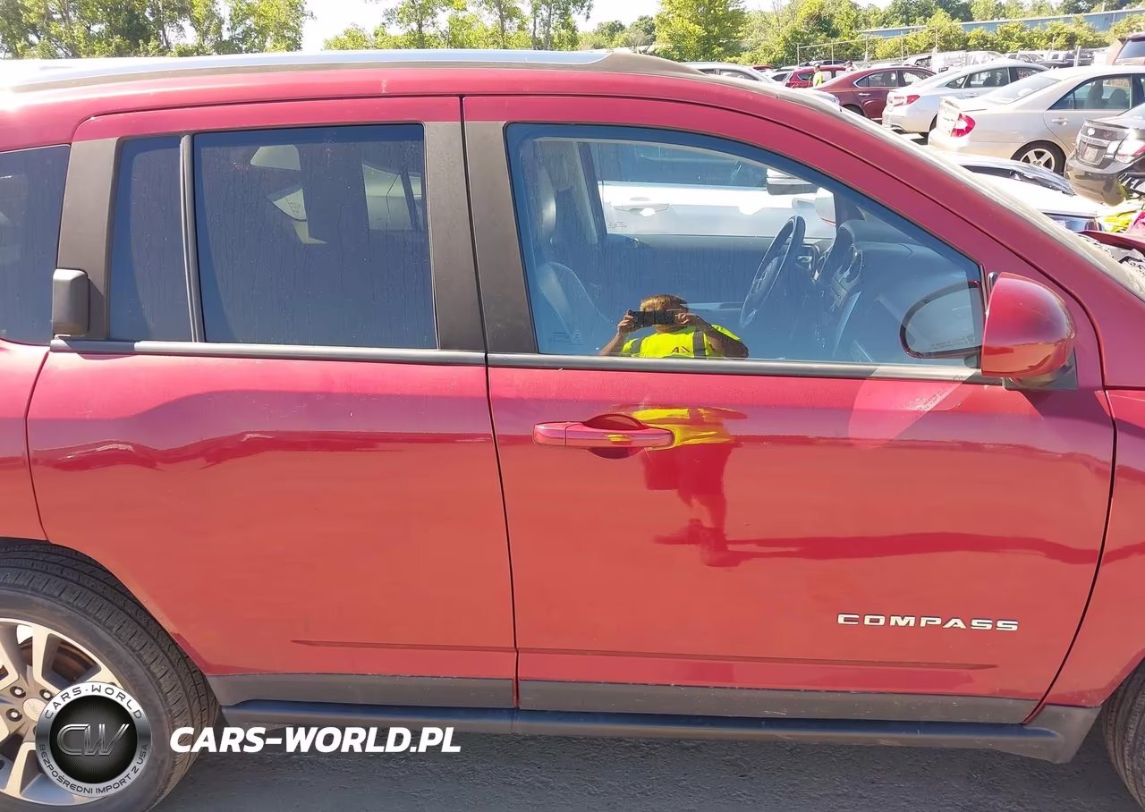 2016 Jeep Compass High Altitude Edition VIN:1C4NJCEA2GD699947 - 13