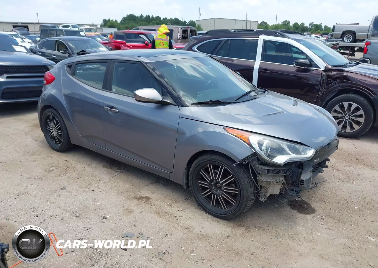 2013 Hyundai Veloster Base W-Black – zdjęcie 1 z 16