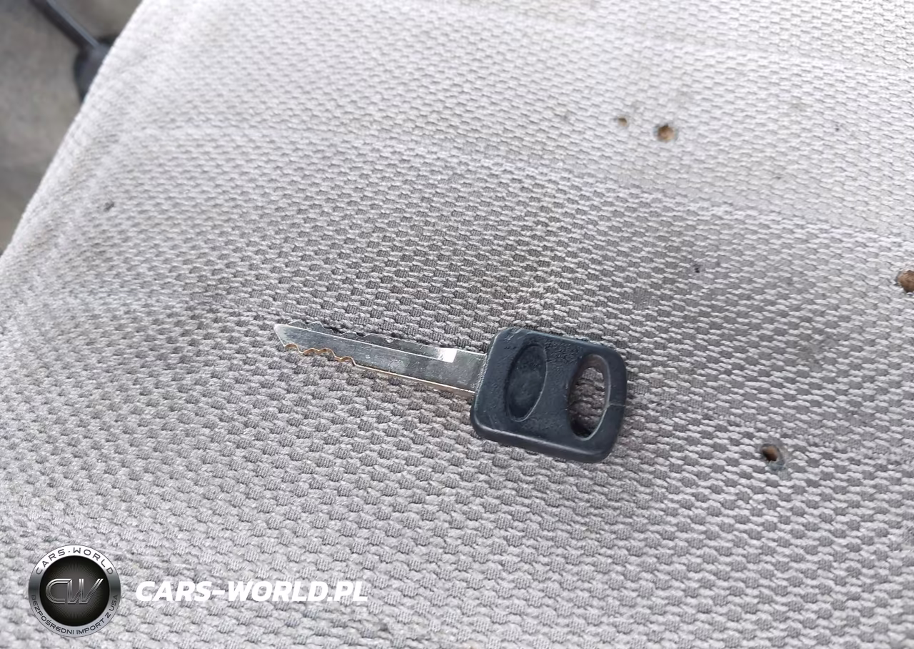 1993 Ford F250 VIN:1FTHX26M1PKA20292 - 11